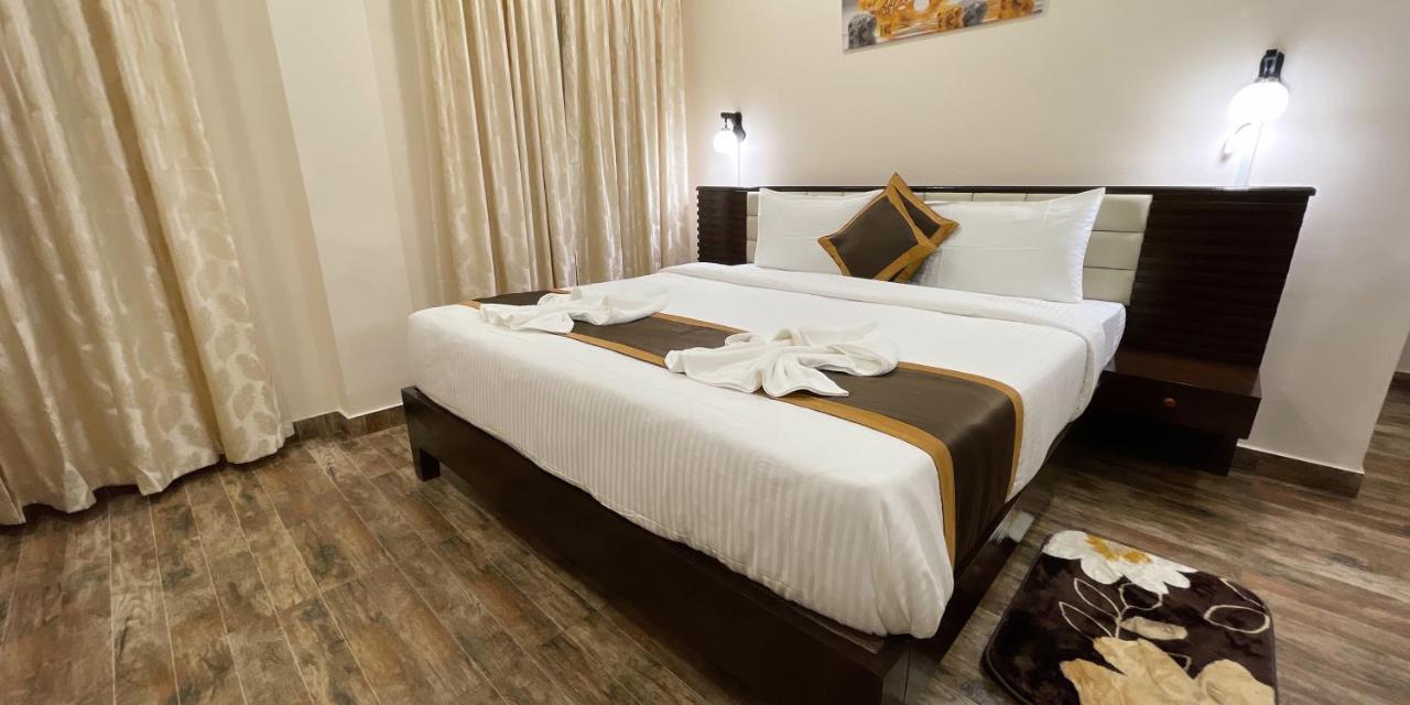 Jaldapara Forest Tourist Lodge Jftl Madari Hat Екстер'єр фото
